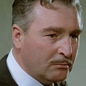 Марко Перрен